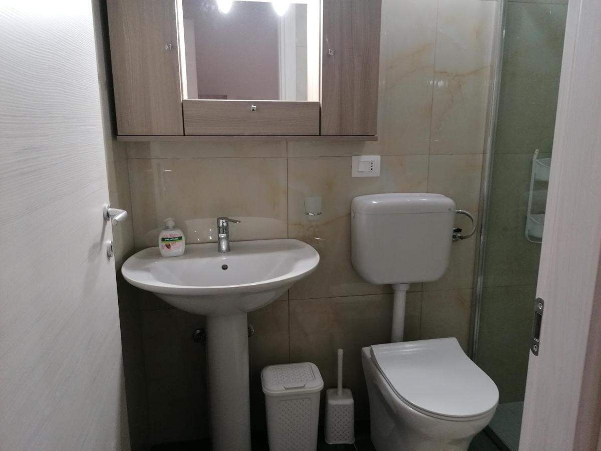 San Caloiru Home Naro Extérieur photo