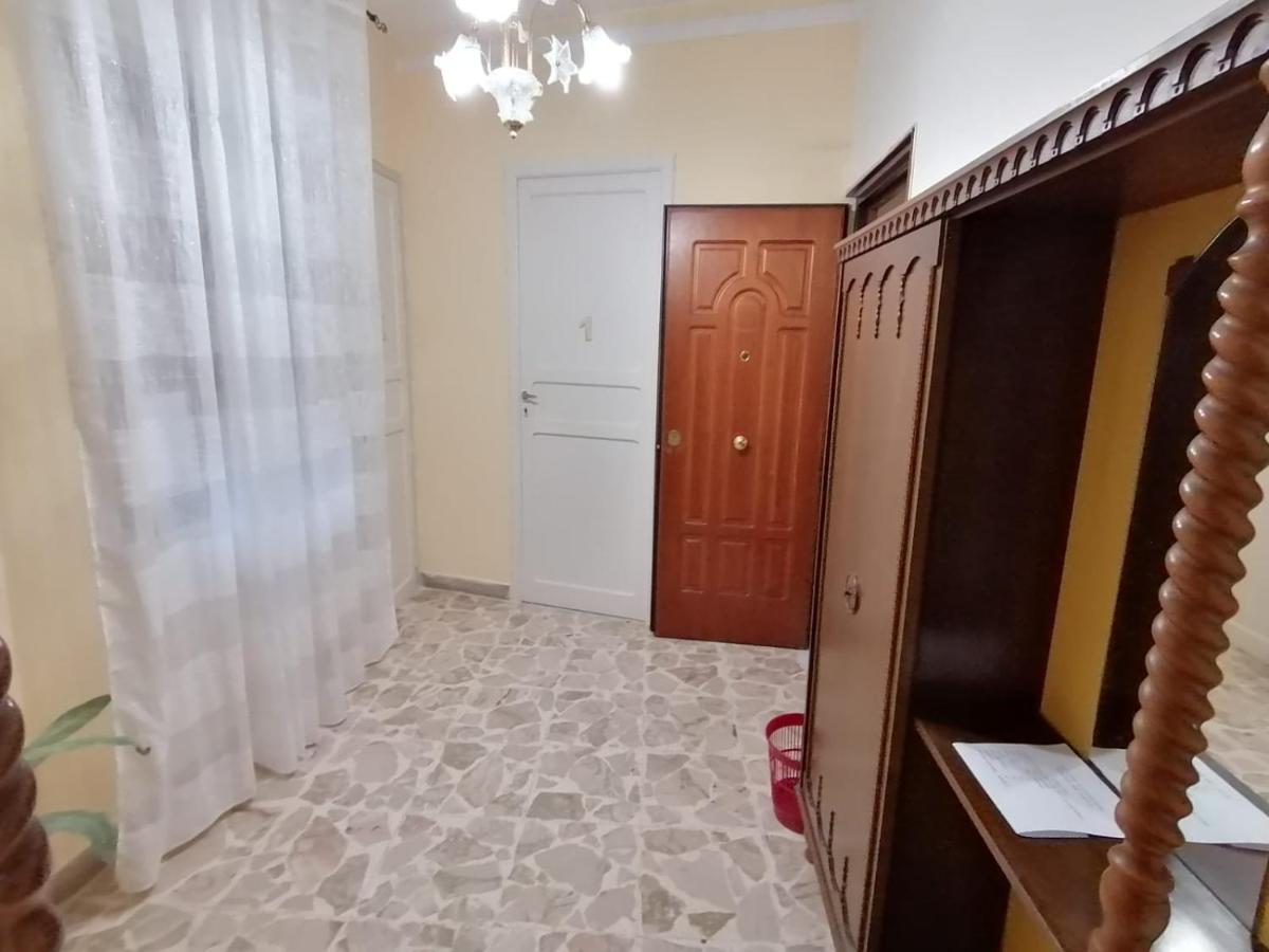 San Caloiru Home Naro Extérieur photo