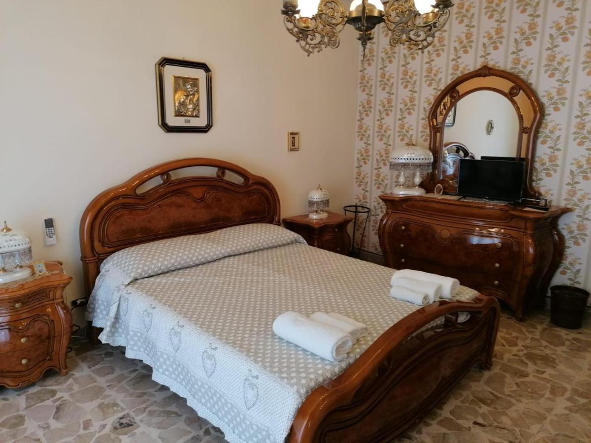 San Caloiru Home Naro Extérieur photo
